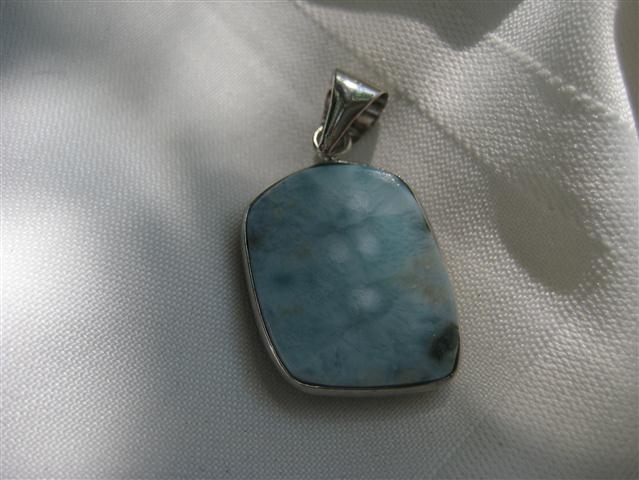 Larimar Pendant calming and cooling, soothing to the emotional body 3008